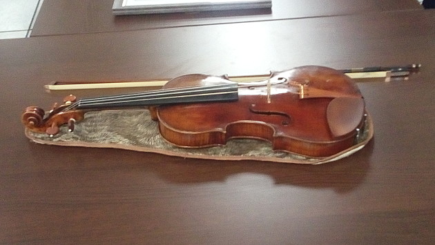 Nakon krađe, skupocena violina vraćena Lajku Feliksu