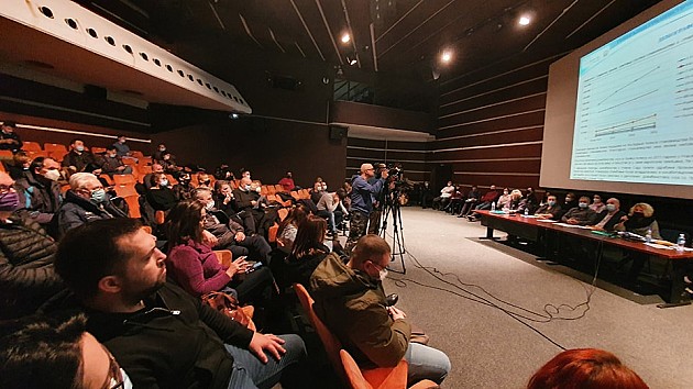 Održana prva javna prezentaciju GUP-a, direktor Urbanizma napustio amfiteatar
