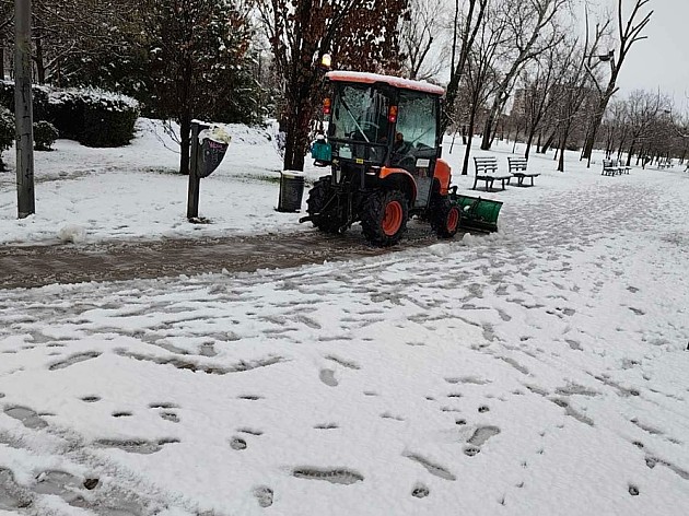Zimske službe spremno dočekale sneg