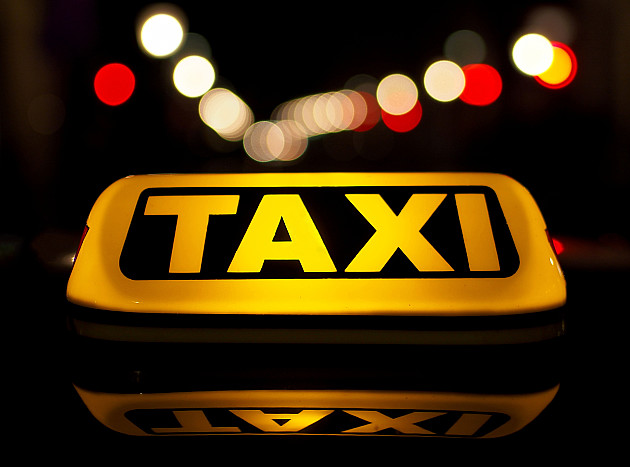 Novosadski taksisti najavljuju proteste