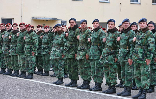 Prijava za profesionalnu vojsku 13. februara u kasarni "Jugovićevo"