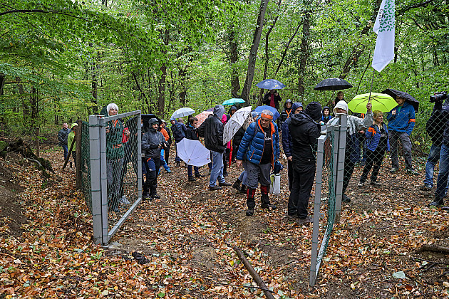 Počelo suđenje aktivistima Fruške gore po tužbi vlasnice Galensa