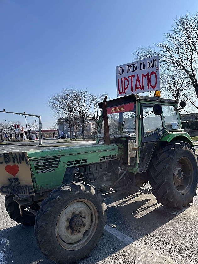 (FOTO) Završene blokade tri velike raskrsnice: 100 dana – 0 odgovora 