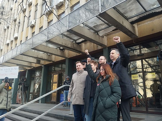 Odloženo suđenje aktivistima zbog bolesti tužioca Josimovića