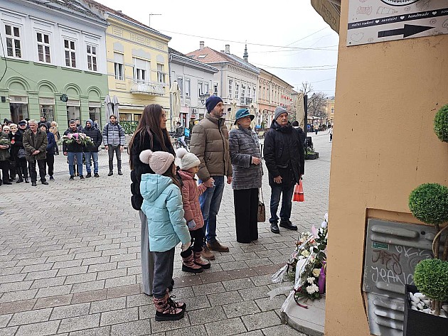 Obeleženo 18 godina od pogibije osmoro mladih u požaru u kafiću Laundž