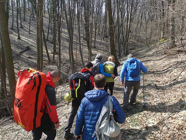 Spasioci GSS spasili povređenu planinarku na Fruškoj gori