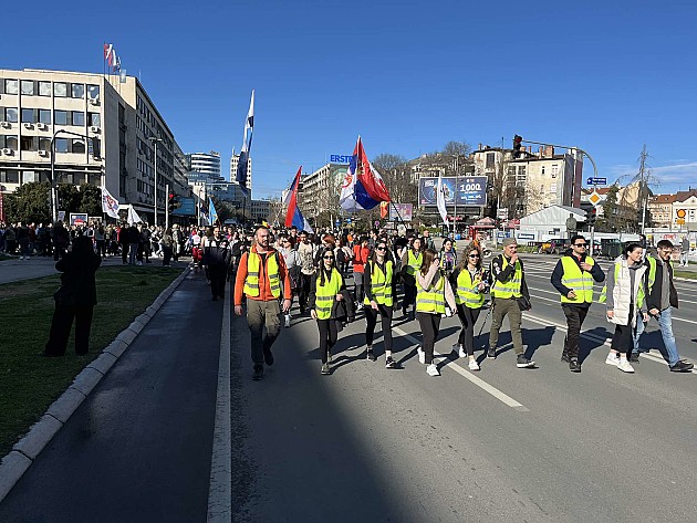 Studenti iz Novog Sada krenuli za Beograd