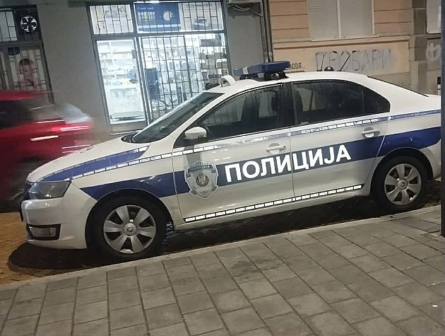 Nakon privođenja, advokat Kovačević i dvoje aktivista Zborova pušteni, dvoje zadržano