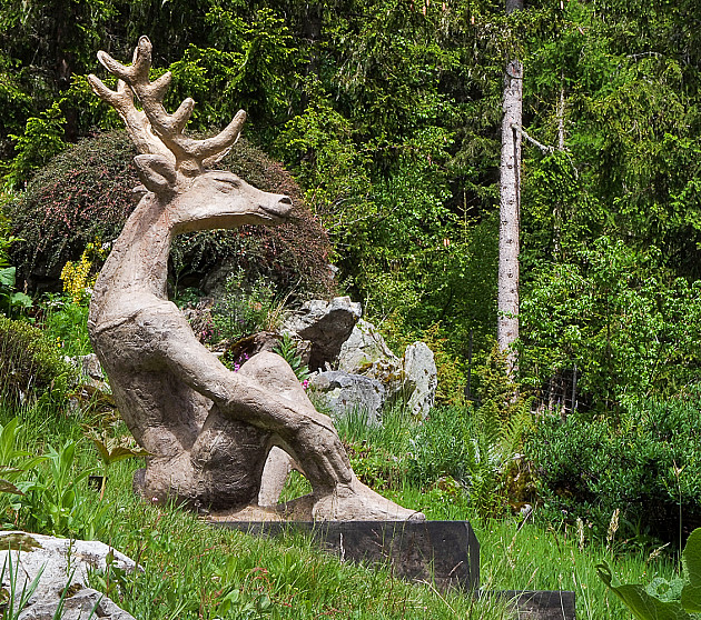 Limanski park dobija skulpturu „Čoveka jelena“