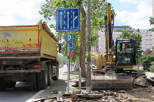 Počela rekonstrukcija parkinga u delu Bulevara oslobođenja