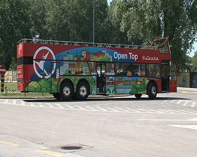 Panoramski autobus od 1. jula na ulicama