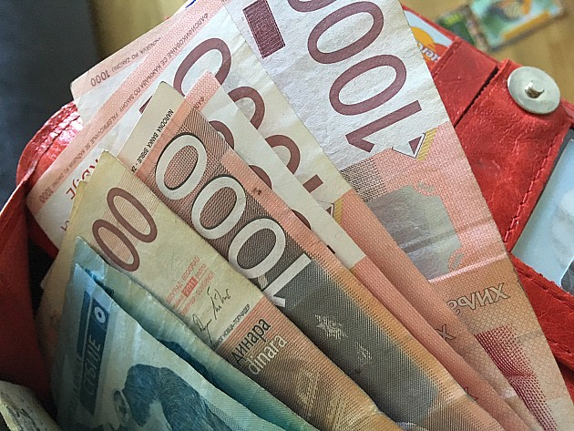 Prosečna plata u Vojvodini za skoro 3000 niža od republičke