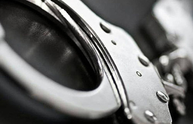 Lisice zbog droge, policija u stanu pronašla kokain i amfetamin