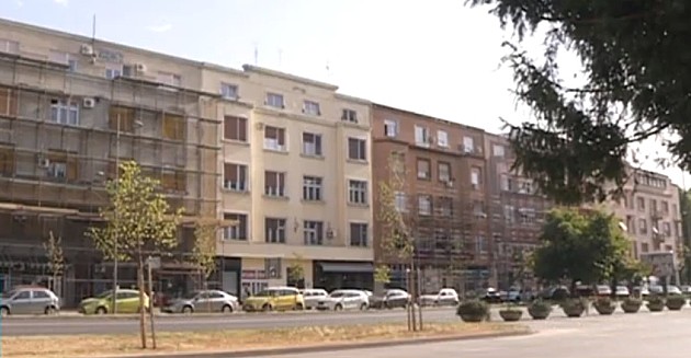 Uređuju se fasade četiri zgrade na Bulevaru Mihajla Pupina