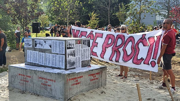 Održan protest protiv gradnje spomenika „nevinim žrtvama 1944/45“ 