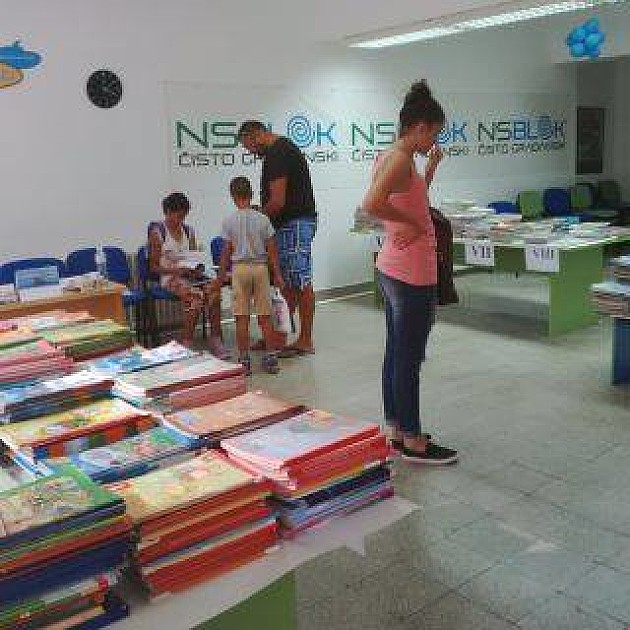 Besplatna razmena udžbenika u NS Bloku