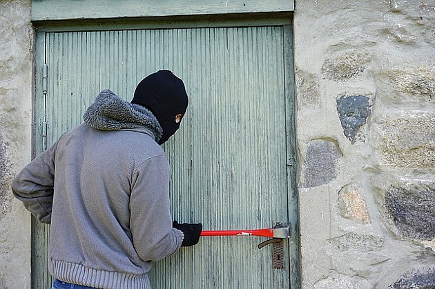 Uhapšen Novosađanin osumnjičen za više od 20 teških krađa