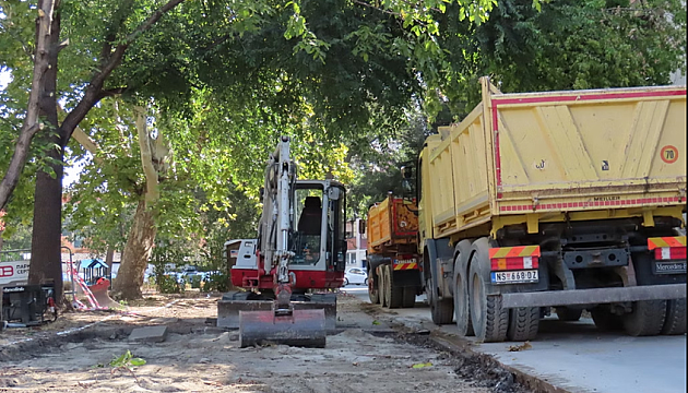 Radovi na uređenju parkirališta u Fruškogorskoj ulici