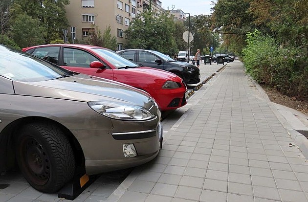 Završen deo radova na parkingu u Vojvođanskoj ulici