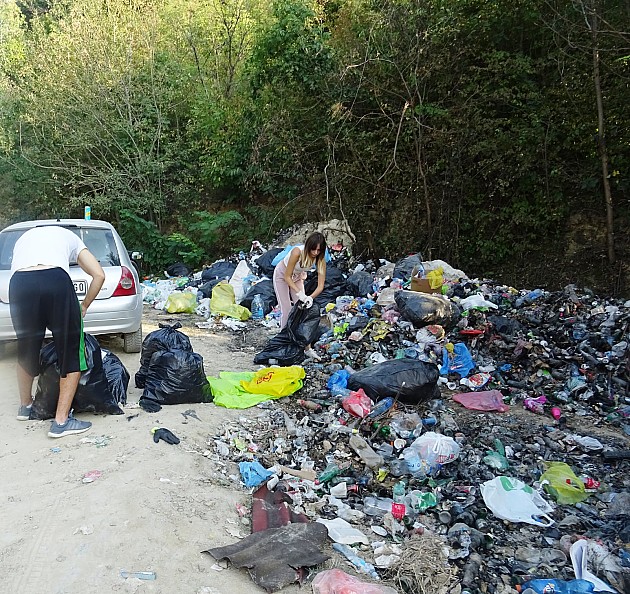 Sa obale Bešenovačkog jezera prikupljeno preko 200 džakova smeća