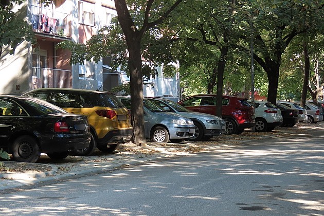 Sada je i zvanično: Od 1. oktobra naplata parkinga na Podbari i Rotkvariji