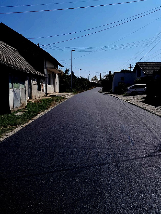 Počelo uređenje nekoliko ulica u Petrovaradinu