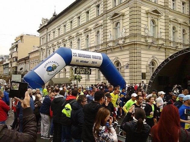 Pančevac i Ruskinja najbrži na Novosadskom maratonu