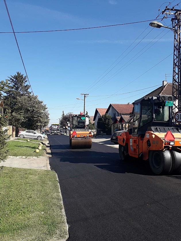 Popravka asfalta u ulicama na Telepu