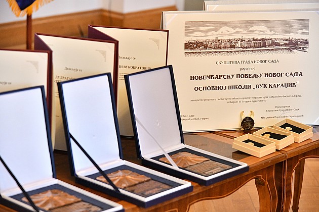 Laureatima dodeljene Oktobarske nagrade i Novembarske povelje 