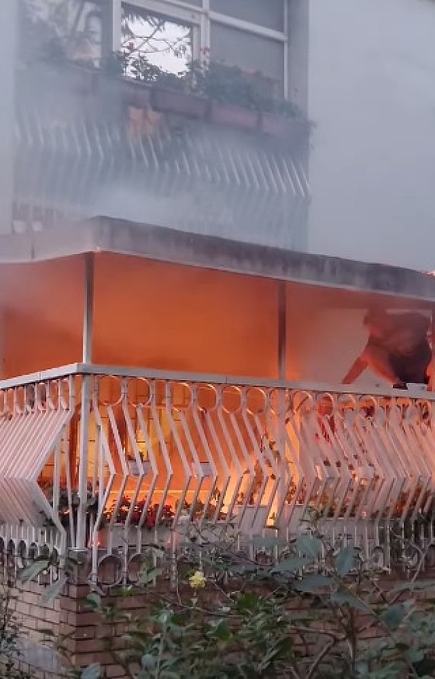 Požar na terasi zgrade na Limanu 4, komšije spasile nepokretnu ženu 