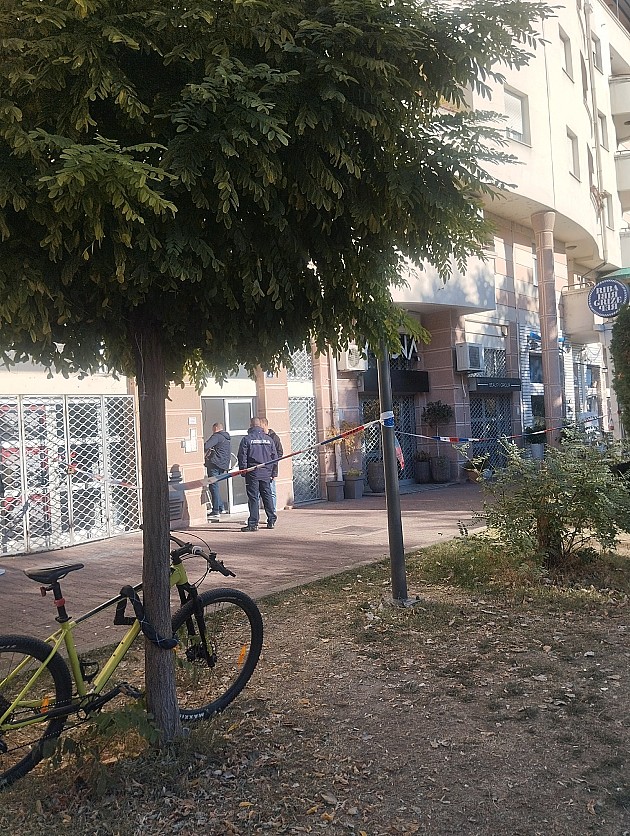 Pronađena mrtva beba na Bulevaru cara Lazara, majka prevezena u Betaniju