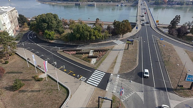 Od ponedeljka se menja režim saobraćaja na navozu Varadinskog mosta