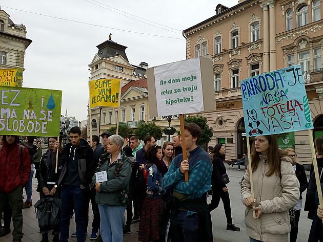 Protest ekoloških aktivista „Za život, šume, vode i grad“