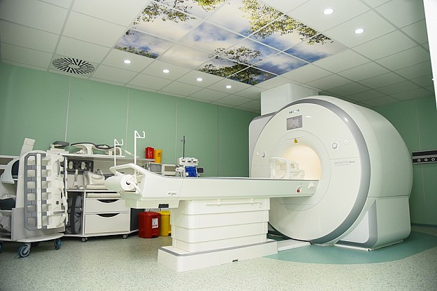 Institut za onkologiju Vojvodine dobio novu magnetnu rezonancu