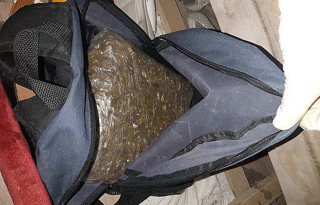 Novosadska policija zaplenila 2,8 kilograma narkotika
