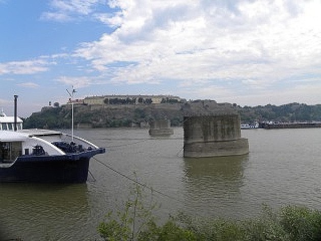 Potpisan memorandum o izgradnji pešačko-biciklističkog mosta 