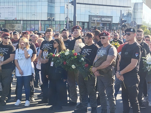 Šesnaestominutnom tišinom odata pošta stradalima u padu nadstrešnice 