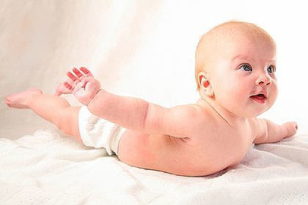 Rođene 23 bebe, bliznakinje obradovale mamu Novosađanku