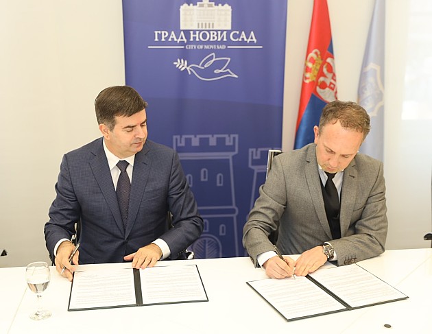 Grad Novi Sad i ove godine uplatio 30 miliona dinara u Fond za lečenje u inostranstvu