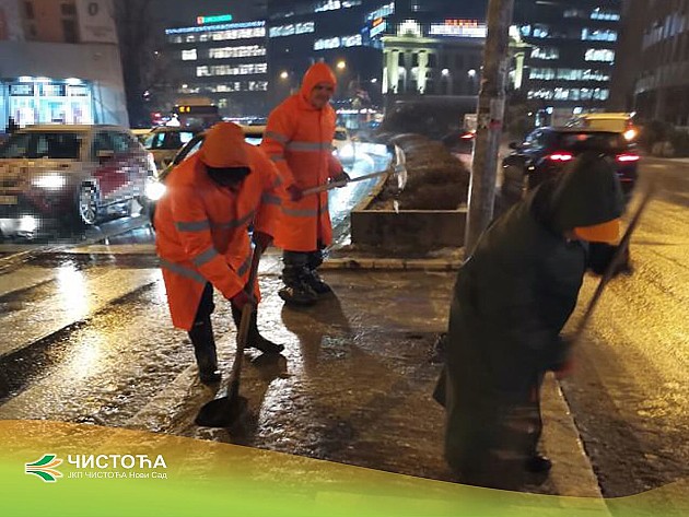 Zimske službe novosadskih javno-komunalnih preduzeća na terenu 