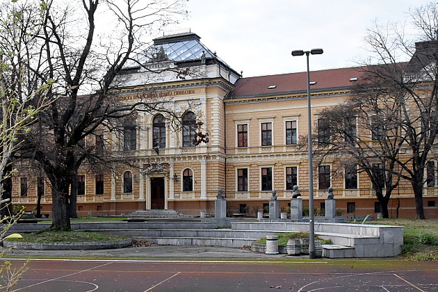 Pokrajinska vlada izdvaja 59 miliona za sanaciju krovne kupole na Gimnaziji &bdquo;Jovan Jovanović Zmaj&ldquo;